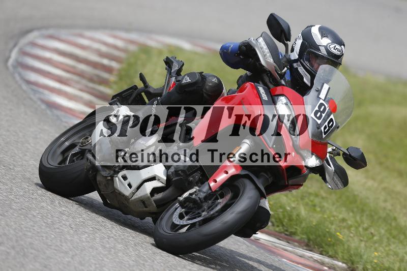 Archiv-2025/25 10.06.2025 MaxRacing ADR/Gruppe rot/89